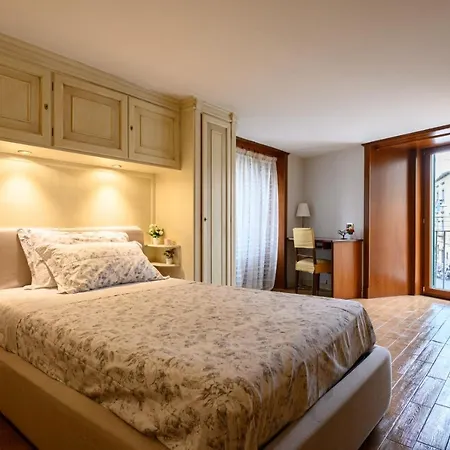 Toto E Peppino Family House Naples