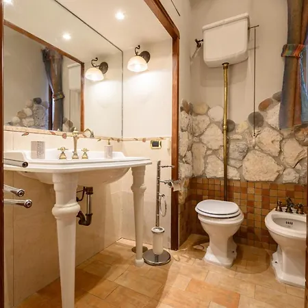 Toto E Peppino Family House Apartment *